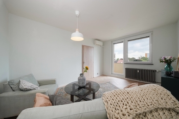 obývací pokoj foto 4  - Prodej bytu 2+1 v osobním vlastnictví 60 m², Brno