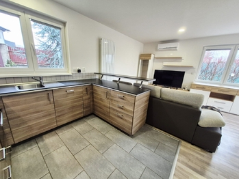 Pronájem domu 140 m², Praha 8 - Ďáblice