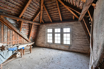 Prodej nájemního domu 835 m², Zittau