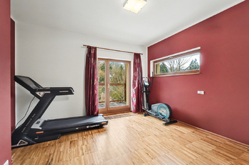 Prodej domu 220 m², Hrusice