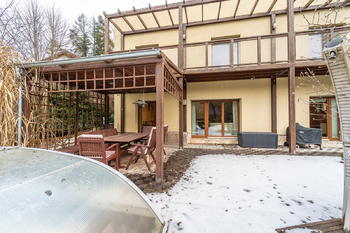 Prodej domu 220 m², Hrusice