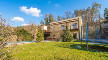 Prodej domu 220 m², Hrusice