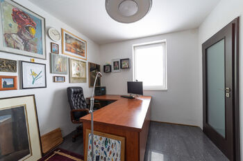 pracovna 1.NP - Prodej domu 295 m², Mistřice