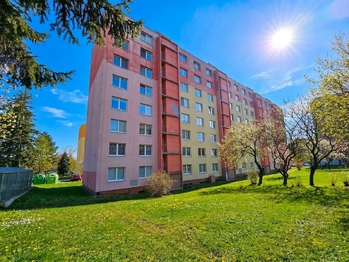 Prodej bytu 3+1 v osobním vlastnictví 70 m², Klášterec nad Ohří