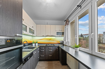 Prodej bytu 2+1 v osobním vlastnictví 54 m², Praha 10 - Strašnice