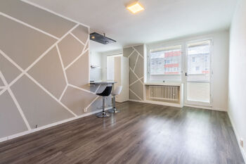 Prodej bytu 3+kk v osobním vlastnictví 60 m², Praha 9 - Prosek