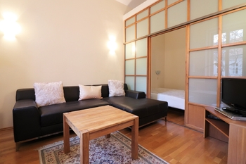 Prodej bytu 2+kk v družstevním vlastnictví 42 m², Praha 1 - Nové Město