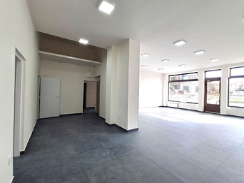 Pronájem obchodních prostor 98 m², Praha 4 - Michle