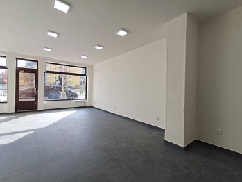 Pronájem obchodních prostor 98 m², Praha 4 - Michle