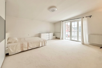 ložnice - Prodej domu 355 m², Praha 4 - Kunratice