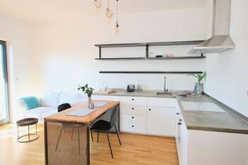 Pronájem bytu 1+kk v osobním vlastnictví 32 m², Praha 7 - Holešovice