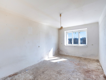 Prodej domu 194 m², Lešany