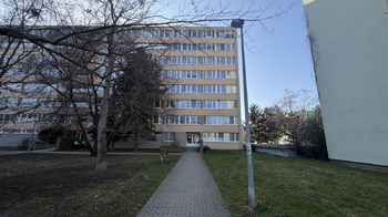 Prodej bytu 1+kk v osobním vlastnictví 28 m², Praha 8 - Karlín