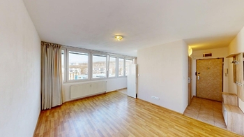 Prodej bytu 1+kk v osobním vlastnictví 28 m², Praha 8 - Karlín