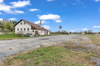 Prodej pozemku 36400 m², Studenec