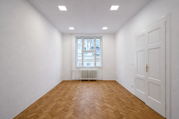 Pronájem kancelářských prostor 86 m², Plzeň