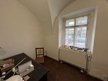 Pronájem kancelářských prostor 115 m², Rudná