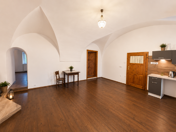 Pronájem kancelářských prostor 115 m², Rudná