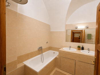 Pronájem kancelářských prostor 115 m², Rudná