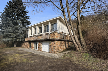 Prodej domu 290 m², Zbečno