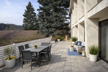 terasa vizualizace - Prodej domu 290 m², Zbečno