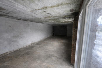 sklepní prostory pod terasou - Prodej domu 290 m², Zbečno