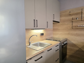 Prodej bytu 2+kk v osobním vlastnictví 43 m², Děčín