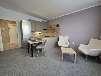 Prodej bytu 2+kk v osobním vlastnictví 43 m², Děčín