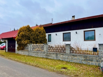 Prodej domu 207 m², Bernartice