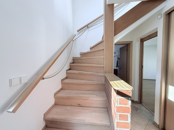 Pronájem domu 135 m², Kounice