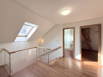 Pronájem domu 135 m², Kounice