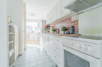 Prodej bytu 3+1 v osobním vlastnictví 88 m², Praha 5 - Stodůlky