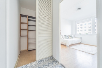 Prodej bytu 3+1 v osobním vlastnictví 88 m², Praha 5 - Stodůlky