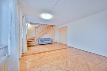 Prodej bytu 3+kk v osobním vlastnictví 120 m², Cheb