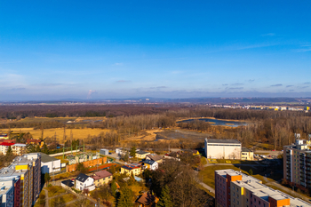 Pohled na Vrbenské rybníky - Prodej bytu 3+1 v osobním vlastnictví 78 m², České Budějovice