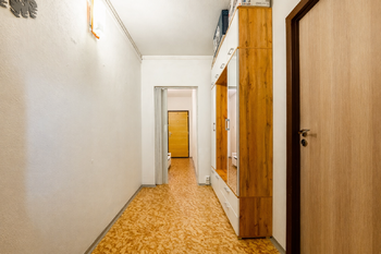 Předsíň - Prodej bytu 3+1 v osobním vlastnictví 78 m², České Budějovice