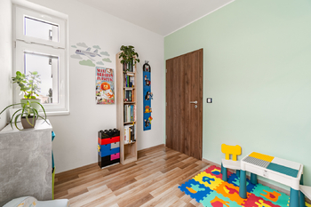 Prodej bytu 3+kk v osobním vlastnictví 62 m², Praha 10 - Uhříněves