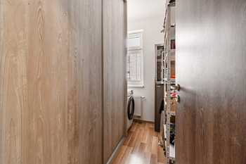 Prodej bytu 3+kk v osobním vlastnictví 62 m², Praha 10 - Uhříněves