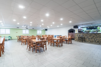 Pronájem obchodních prostor 924 m², Terezín