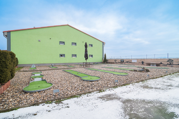 Pronájem obchodních prostor 924 m², Terezín