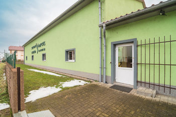 Pronájem obchodních prostor 924 m², Terezín