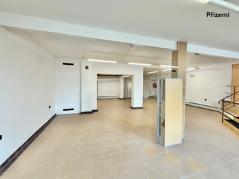 Pronájem obchodních prostor 279 m², Benešov