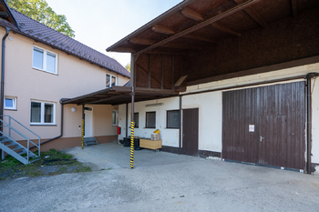 Prodej domu 1076 m², Vizovice