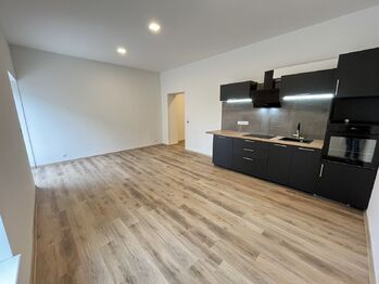 Pronájem bytu 2+kk v osobním vlastnictví 99 m², Rožnov pod Radhoštěm