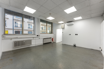 Pronájem obchodních prostor 182 m², Plzeň