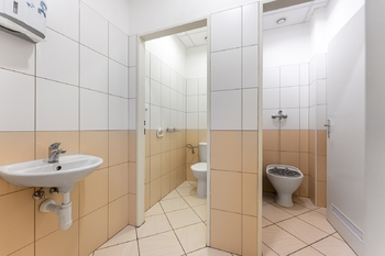 Pronájem obchodních prostor 182 m², Plzeň