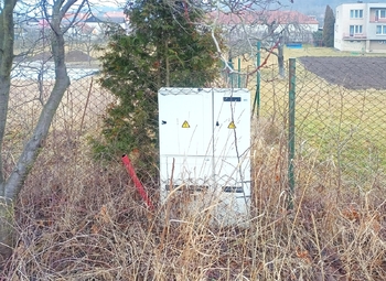 Elektřina je již připravená v antoníčku. - Prodej pozemku 714 m², Žebrák