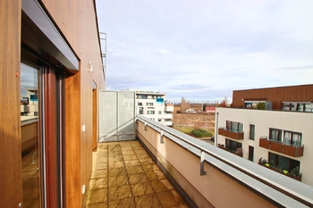 Terasa s výhledem - Pronájem bytu 1+kk v osobním vlastnictví 31 m², Praha 9 - Letňany