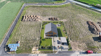 Prodej pozemku 831 m², Líšnice