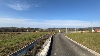 Prodej pozemku 831 m², Líšnice
